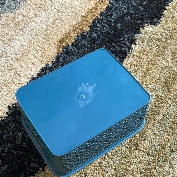 Elegant Navy Blue Storage Bin Decorative Floral Design Plastic Organize Bin NWOT - Picture 6 of 6